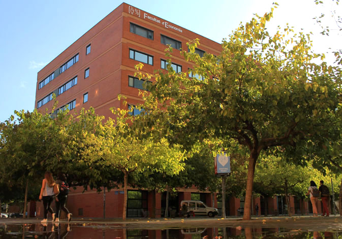 The Faculty of Economics of the Universitat of Valencia.